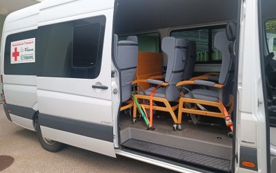 Transport medizinischer Betten und Stühle aus der Schweiz